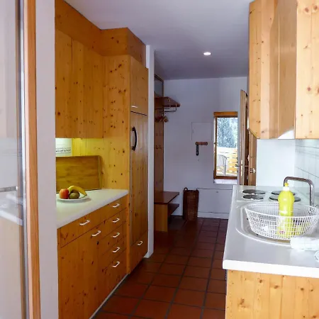 Apartamento Chesa Maurus A12 By Interhome *